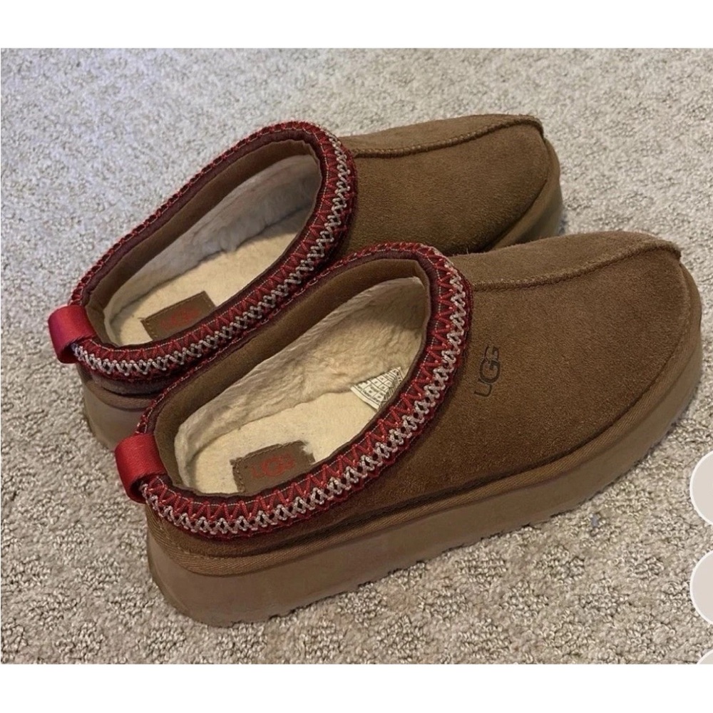 UGG Women's Tazz II Clog Platform Slipper Chestnut Brown Size 8
